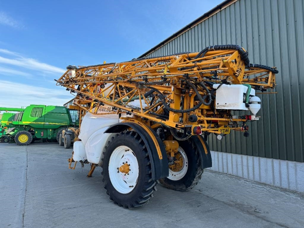Knight Trailblazer 4200L 36M Trailed Sprayer - Piekabināmais miglotājs: foto 4 Knight Trailblazer 4200L 36M Trailed Sprayer - Piekabināmais miglotājs: foto 4