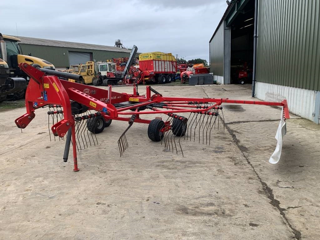 Lely Hibiscus 485 S Single Rotor Rake - Vālotājs/ Ārdītājs: foto 3 Lely Hibiscus 485 S Single Rotor Rake - Vālotājs/ Ārdītājs: foto 3