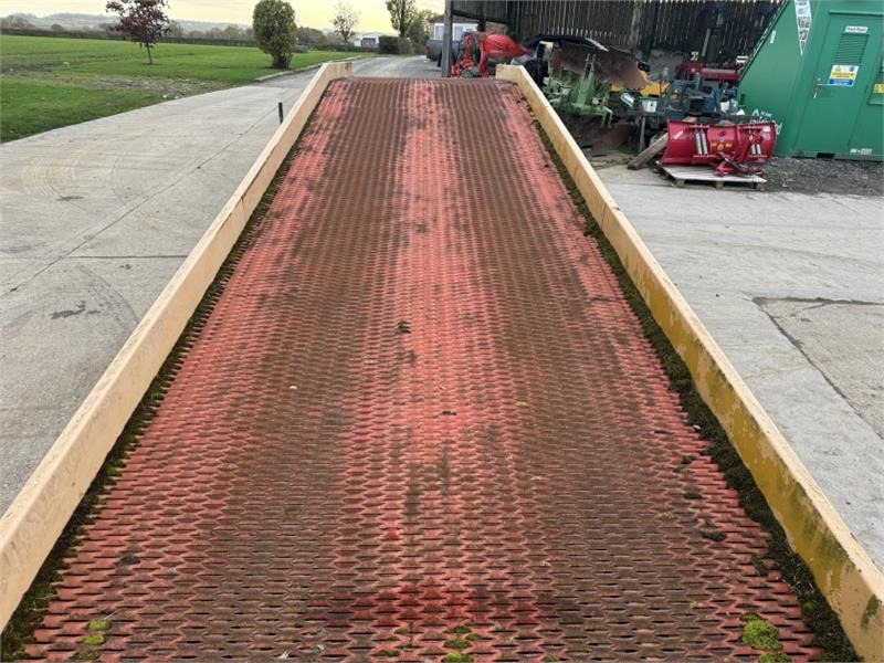 Loading Ramp Loading Ramp - Iekraušanas rampa: foto 5 Loading Ramp Loading Ramp - Iekraušanas rampa: foto 5