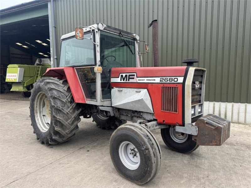 Massey Ferguson 2680 2WD **Low Hours** - Traktors: foto 3 Massey Ferguson 2680 2WD **Low Hours** - Traktors: foto 3