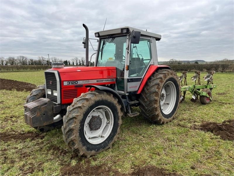 Massey Ferguson Massey Ferguson 3120 Dynashift - Traktors: foto 1 Massey Ferguson Massey Ferguson 3120 Dynashift - Traktors: foto 1