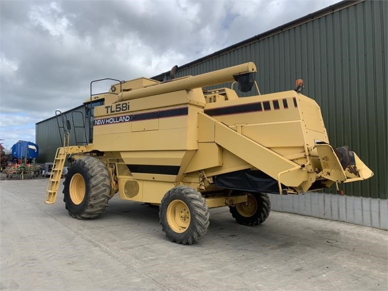 New Holland/Laverda New Holland TL58i / Laverda Hi - Kombainu papildaprīkojums: foto 4 New Holland/Laverda New Holland TL58i / Laverda Hi - Kombainu papildaprīkojums: foto 4