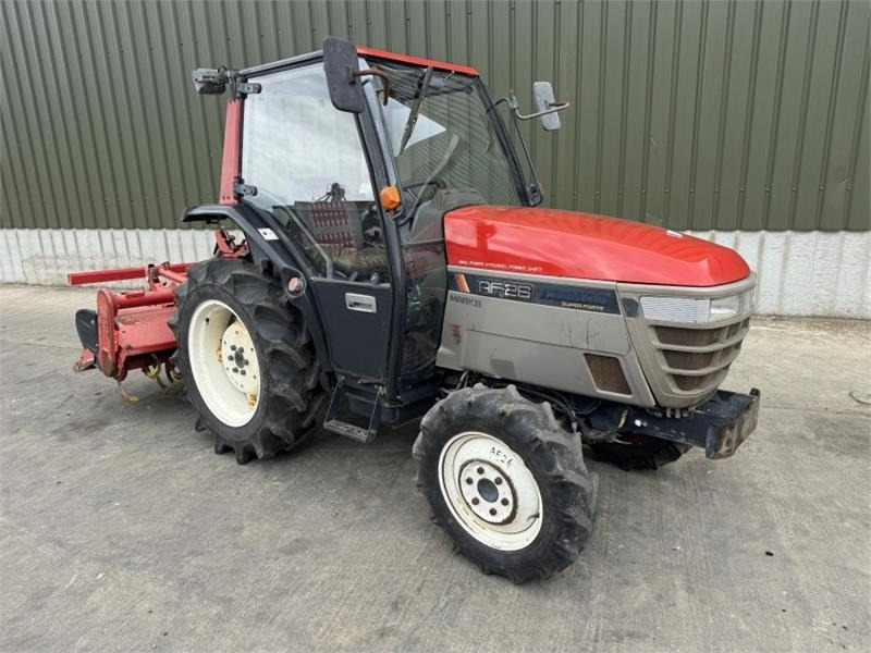 Yanmar Yanmar AF-26 Mark III Tractor **Video Below** - Traktors: foto 3 Yanmar Yanmar AF-26 Mark III Tractor **Video Below** - Traktors: foto 3