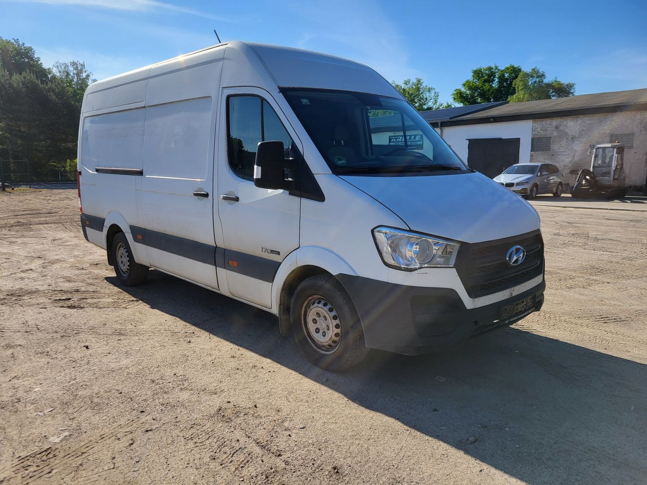 HYUNDAI H350 170 eVGT - Kravas mikroautobuss: foto 2 HYUNDAI H350 170 eVGT - Kravas mikroautobuss: foto 2