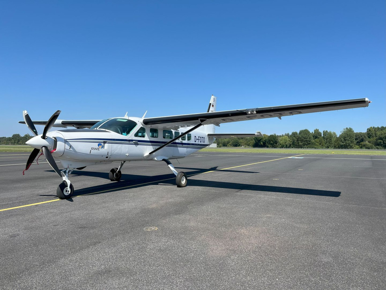 Cessna 208 Caravan I - Zemes apkalpošanas iekārtas: foto 2 Cessna 208 Caravan I - Zemes apkalpošanas iekārtas: foto 2