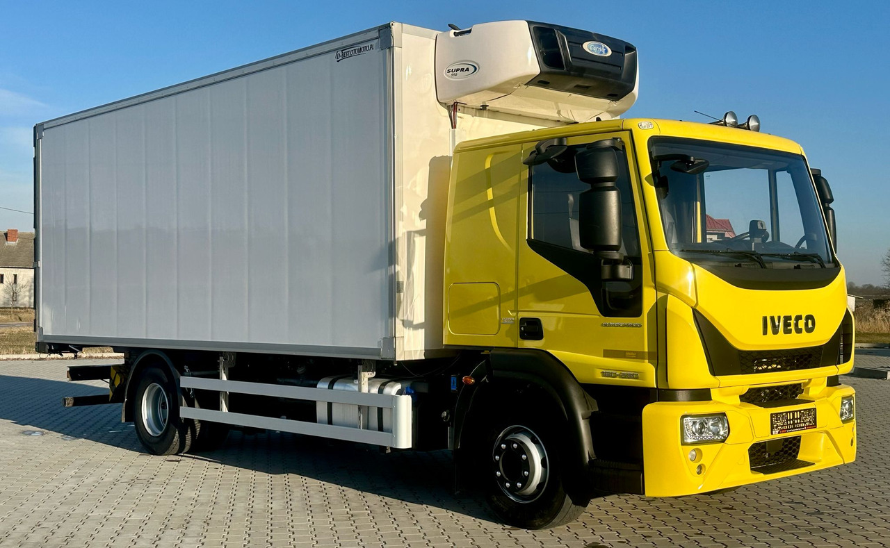 IVECO EUROCARGO 160-280 / CHŁODNIA / 6.1 M DŁUGOŚCI / 15 EUROPALET / AUTOMAT / SYPIALKA / NISKI PRZEBIEG / 16 TON DMC / CARRIER SPALINOWO - ELEKTRYCZNY / 2018 ROK - Kravas automašīna refrižerators: foto 1 IVECO EUROCARGO 160-280 / CHŁODNIA / 6.1 M DŁUGOŚCI / 15 EUROPALET / AUTOMAT / SYPIALKA / NISKI PRZEBIEG / 16 TON DMC / CARRIER SPALINOWO - ELEKTRYCZNY / 2018 ROK - Kravas automašīna refrižerators: foto 1