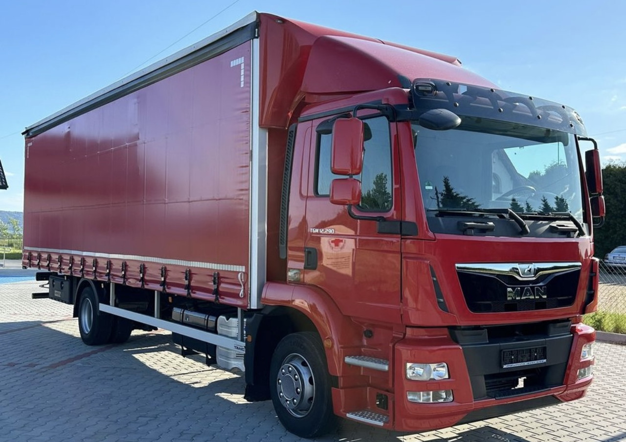 MAN TGM 15.290 / FIRANKA / 21 EUROPALET / AUTOMAT - Kravas automašīna ar tentu: foto 1 MAN TGM 15.290 / FIRANKA / 21 EUROPALET / AUTOMAT - Kravas automašīna ar tentu: foto 1