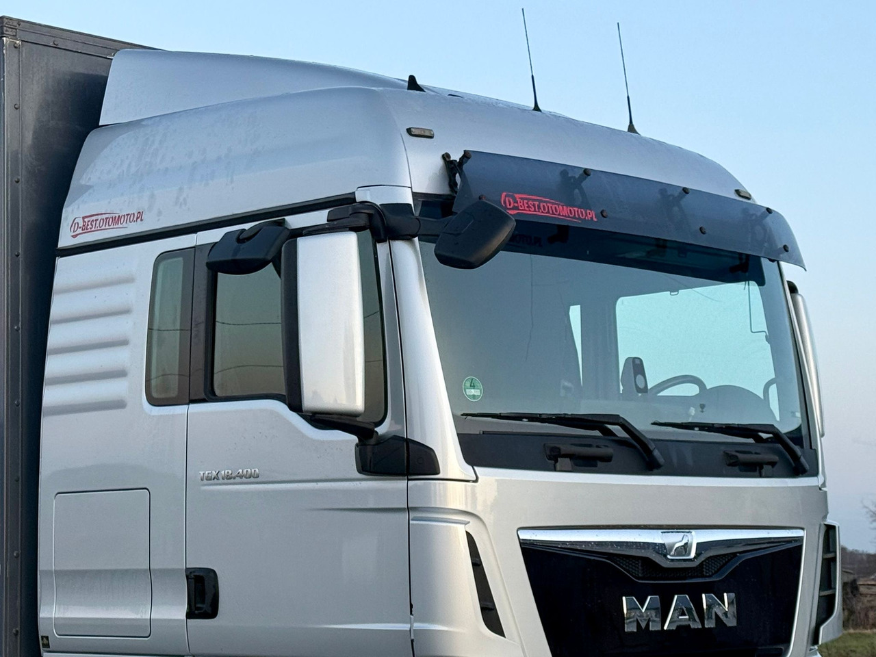 MAN TGX 18.400 / FIRANKA / KONTENER / NISKI PRZEBIEG / EURO 6 / AUTOMAT / SYPIALKA / 2016 ROK līzingu MAN TGX 18.400 / FIRANKA / KONTENER / NISKI PRZEBIEG / EURO 6 / AUTOMAT / SYPIALKA / 2016 ROK: foto 11