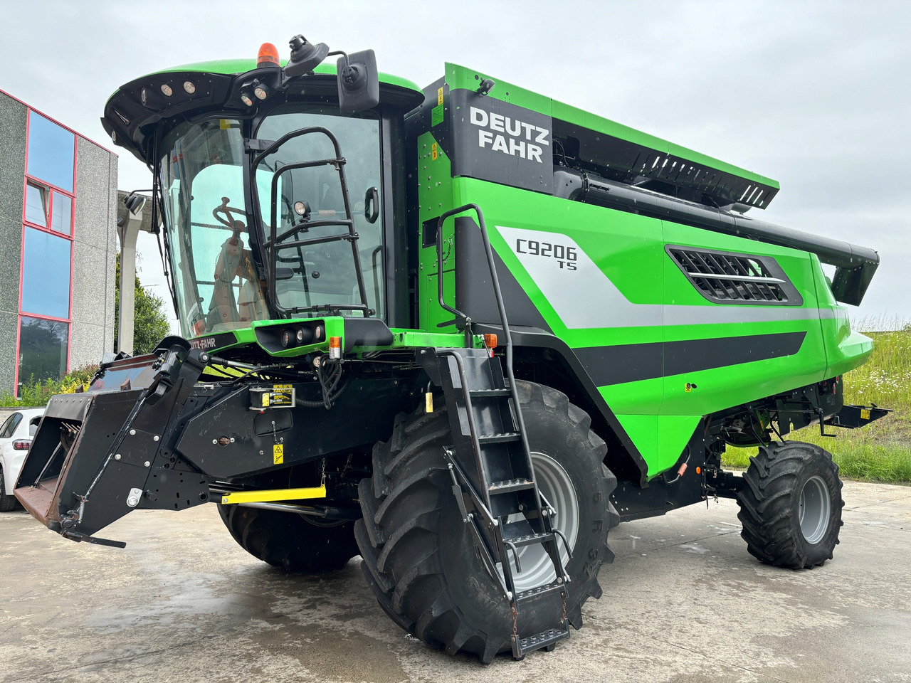 Labības kombains Deutz-Fahr C9206 TS: foto 1