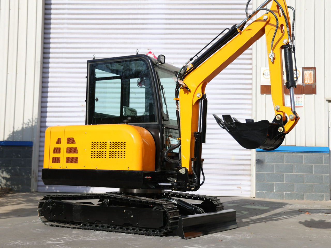 KUBOTA Diesel Mini excavator 3.5 Ton - Müller Machinery MB 35 - VKSH - Mini-ekskavators: foto 3 KUBOTA Diesel Mini excavator 3.5 Ton - Müller Machinery MB 35 - VKSH - Mini-ekskavators: foto 3