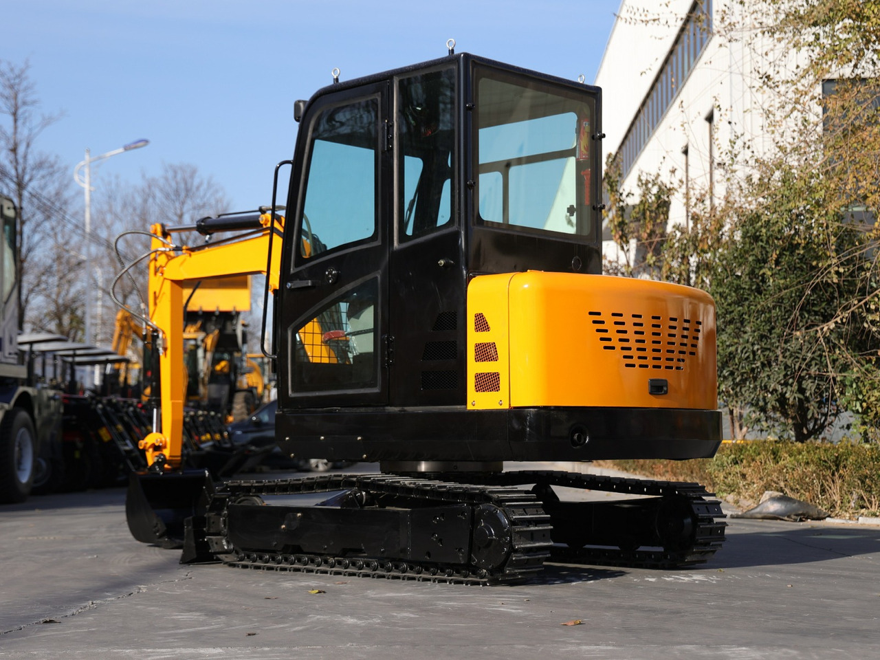 KUBOTA Diesel Mini excavator 3.5 Ton - Müller Machinery MB 35 - VKSH - Mini-ekskavators: foto 5 KUBOTA Diesel Mini excavator 3.5 Ton - Müller Machinery MB 35 - VKSH - Mini-ekskavators: foto 5