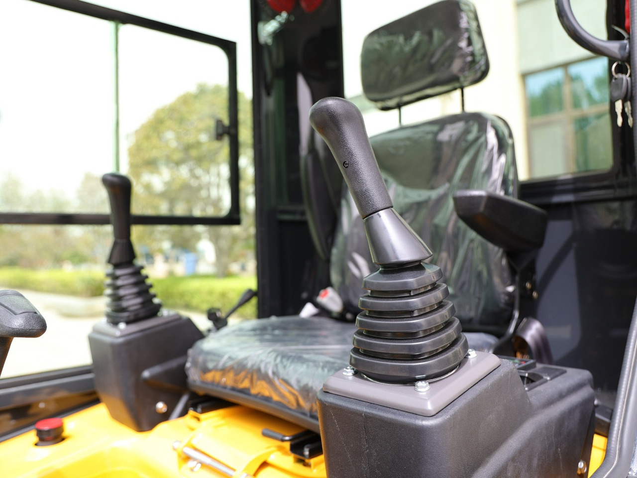 Müller Machinery Diesel Mini excavator 1.8 Ton - Müller Machinery MB 18 - KSH Laidong KB385B Motor - Mini-ekskavators: foto 4 Müller Machinery Diesel Mini excavator 1.8 Ton - Müller Machinery MB 18 - KSH Laidong KB385B Motor - Mini-ekskavators: foto 4