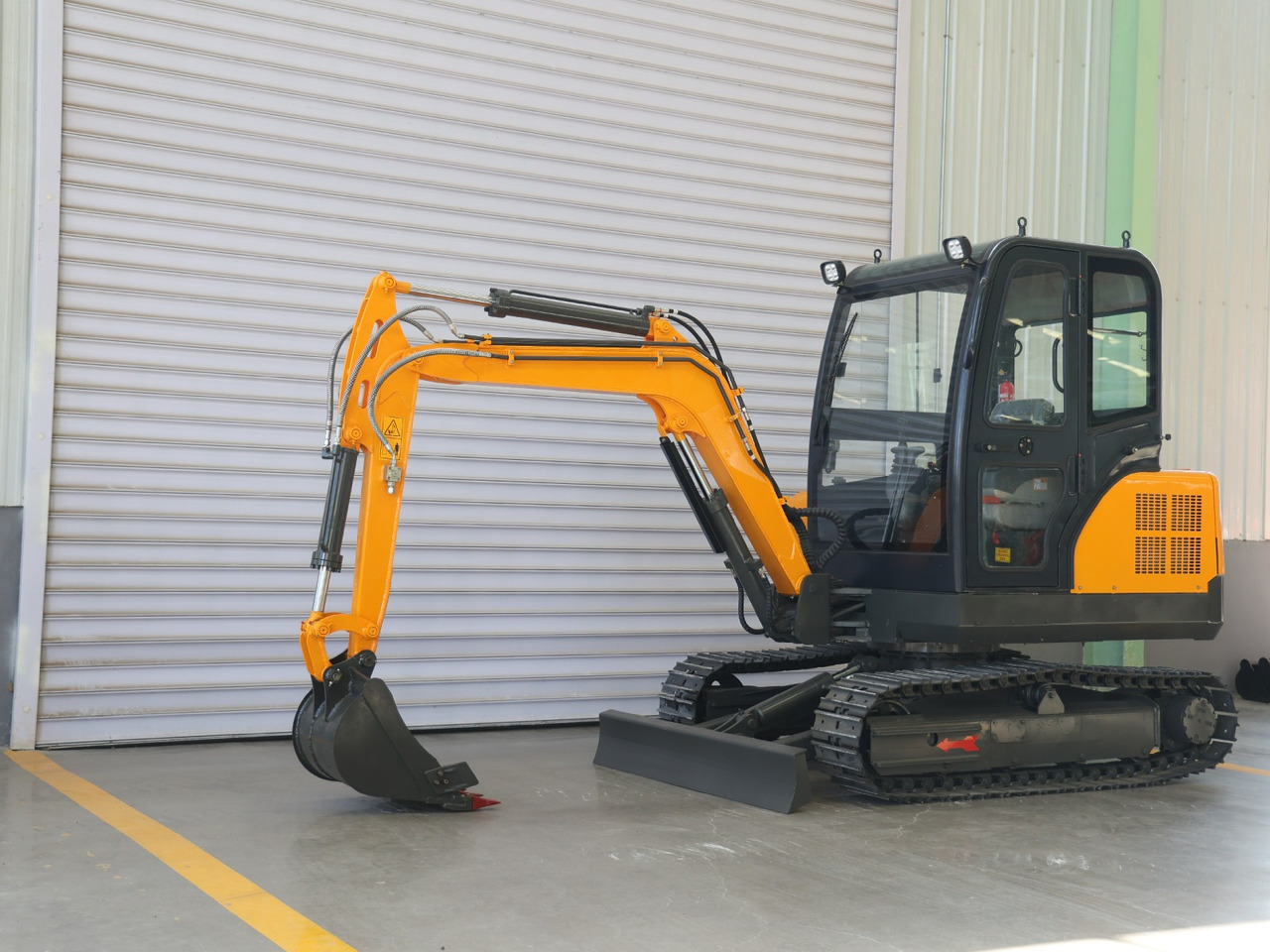 Müller Machinery Diesel Mini excavator 4 ton - Müller Machinery MB 40 - VKSH Xinchai 4D32 Series Motor - Mini-ekskavators: foto 5 Müller Machinery Diesel Mini excavator 4 ton - Müller Machinery MB 40 - VKSH Xinchai 4D32 Series Motor - Mini-ekskavators: foto 5