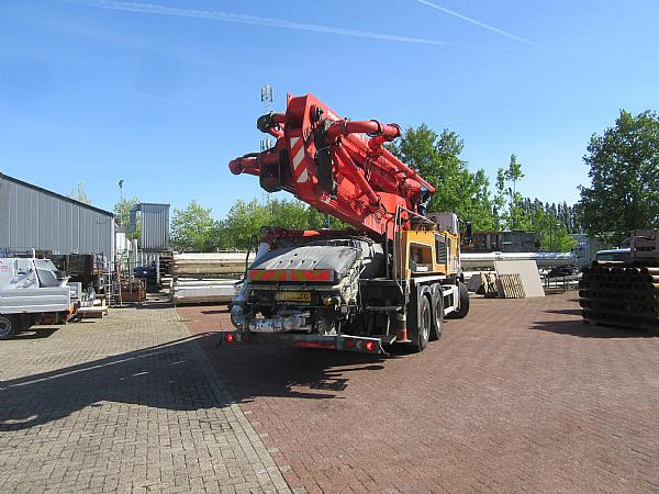 2015 PUTZMEISTER M38/5 AROCS 6x4 - Betona sūknis: foto 3 2015 PUTZMEISTER M38/5 AROCS 6x4 - Betona sūknis: foto 3