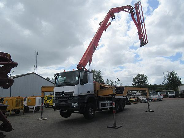 2015 PUTZMEISTER M38/5 AROCS 6x4 - Betona sūknis: foto 2 2015 PUTZMEISTER M38/5 AROCS 6x4 - Betona sūknis: foto 2