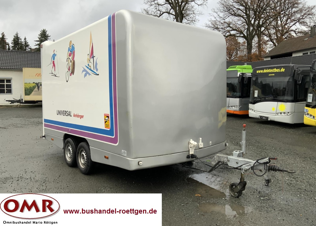 Kässbohrer Universal 261 - Piekabe slēgtā virsbūve: foto 1 Kässbohrer Universal 261 - Piekabe slēgtā virsbūve: foto 1