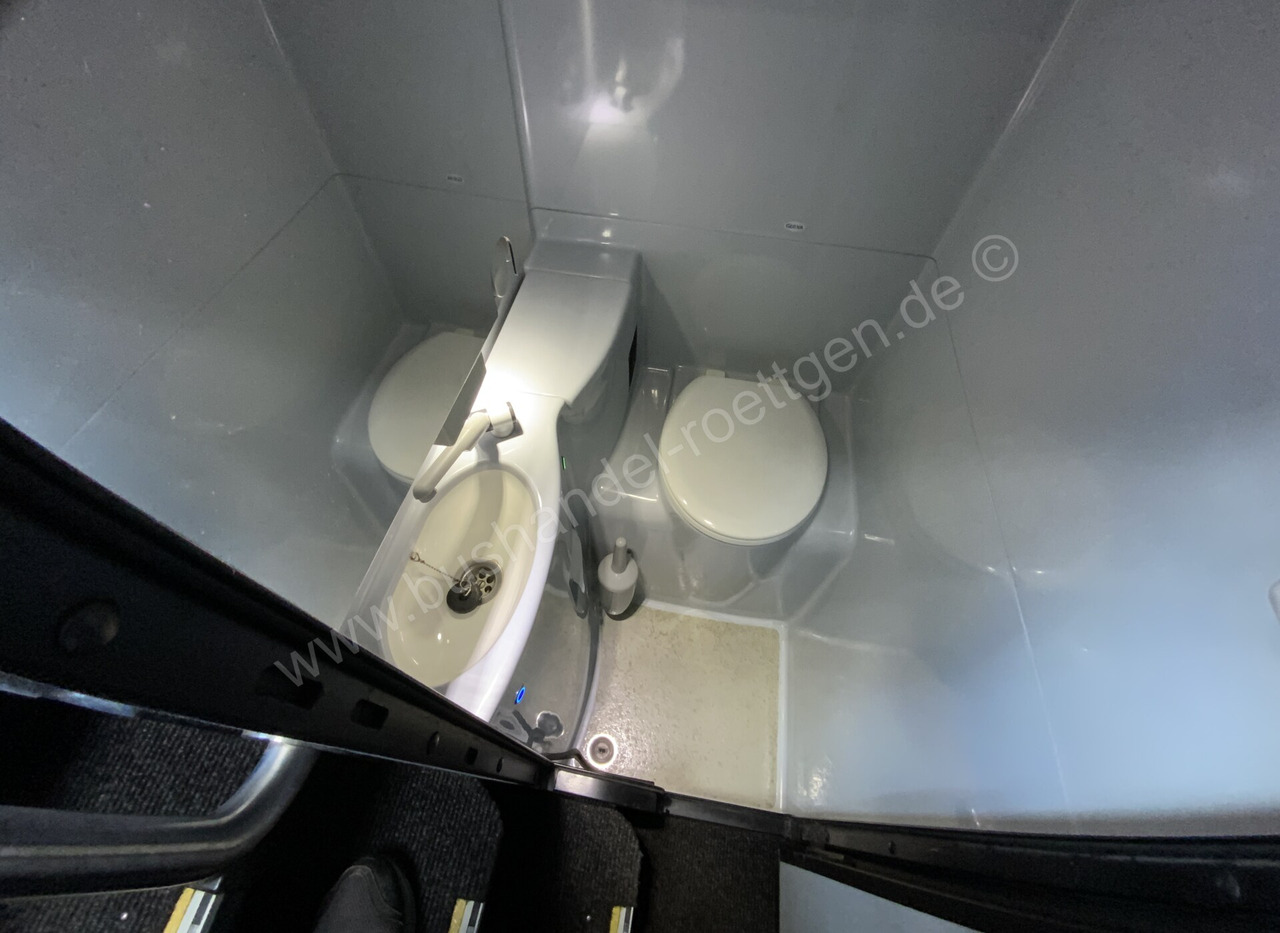 Starppilsētu autobuss Neoplan Cityliner: foto 18
