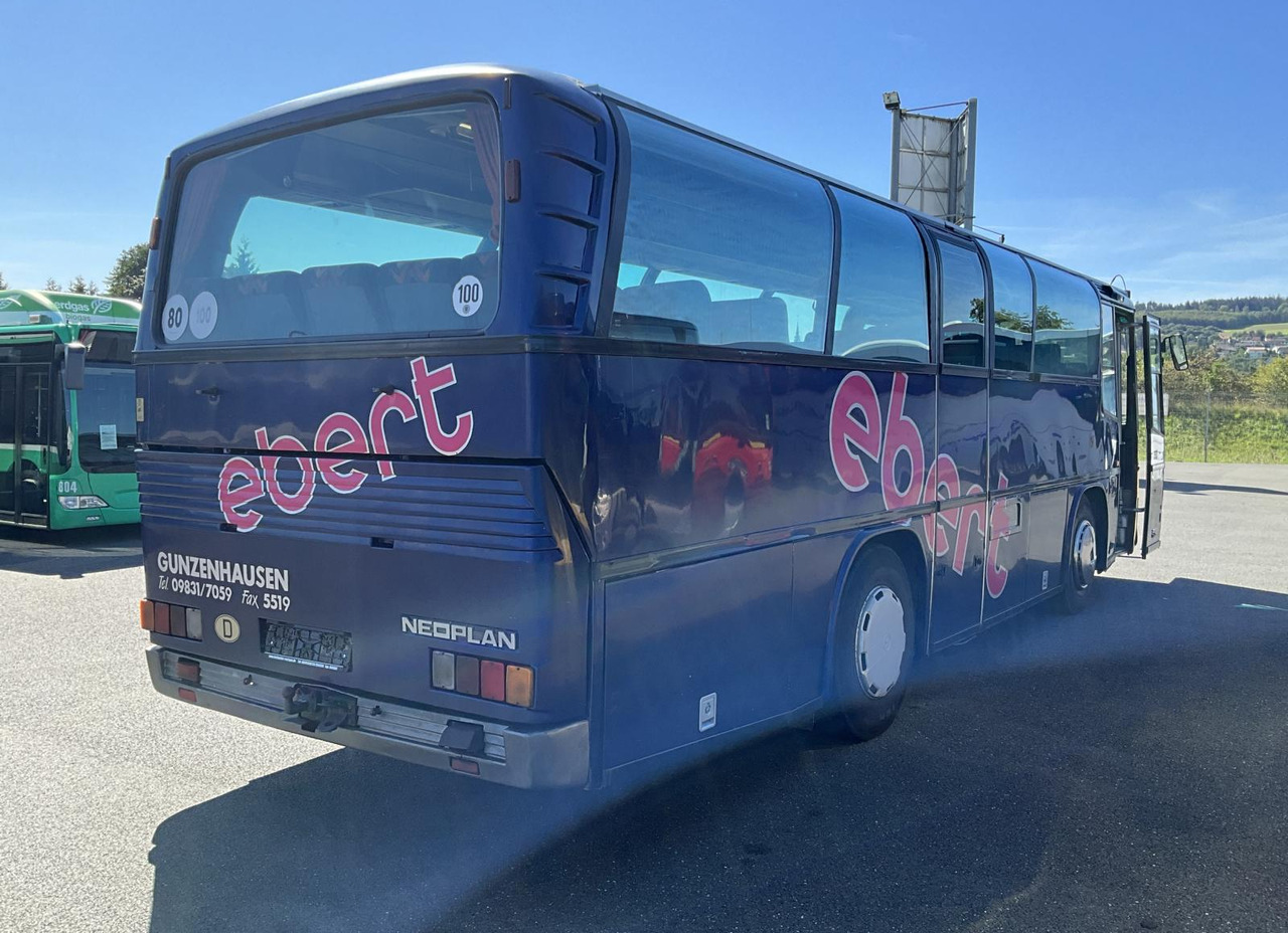 Neoplan N 212 - Starppilsētu autobuss: foto 4 Neoplan N 212 - Starppilsētu autobuss: foto 4