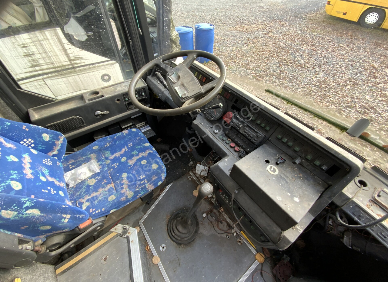 Starppilsētu autobuss Setra S 215 HDH: foto 18 Starppilsētu autobuss Setra S 215 HDH: foto 18