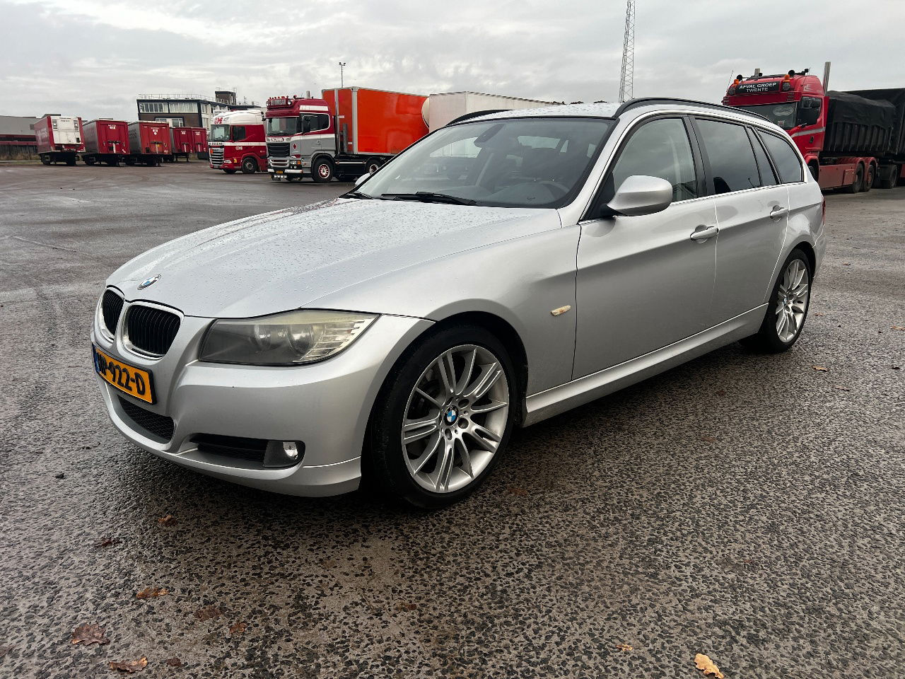 BMW 3-serie 325d Touring, 150kw - Universālis: foto 1 BMW 3-serie 325d Touring, 150kw - Universālis: foto 1