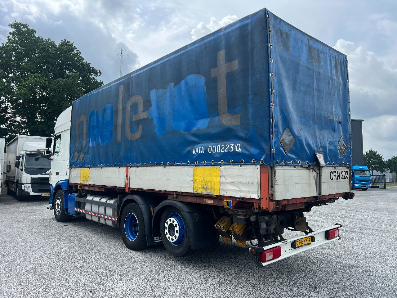 DAF XF 460 SSC 6x2 FAR, BDF, Retarder - Kravas automašīna ar tentu: foto 4 DAF XF 460 SSC 6x2 FAR, BDF, Retarder - Kravas automašīna ar tentu: foto 4