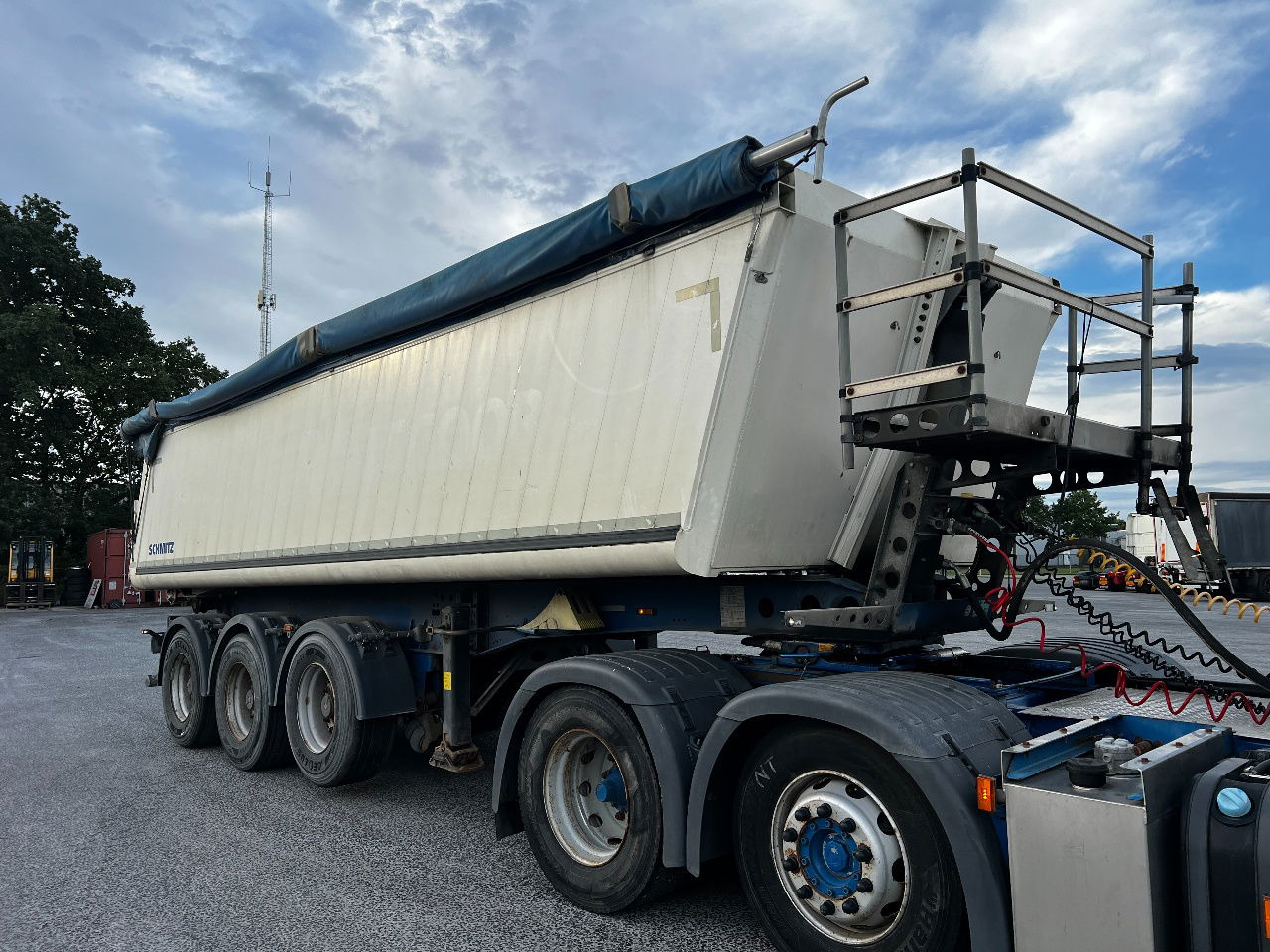 Schmitz Cargobull Gotha 27m3, SAF, ALU - Puspiekabe pašizgāzējs: foto 3 Schmitz Cargobull Gotha 27m3, SAF, ALU - Puspiekabe pašizgāzējs: foto 3