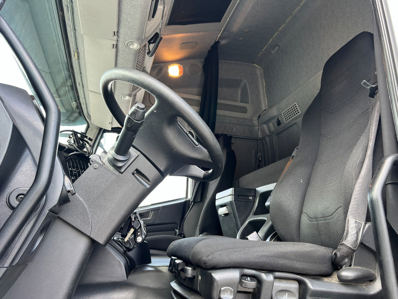 Vilcējs Iveco Stralis 360 Active Time, Euro 6: foto 10