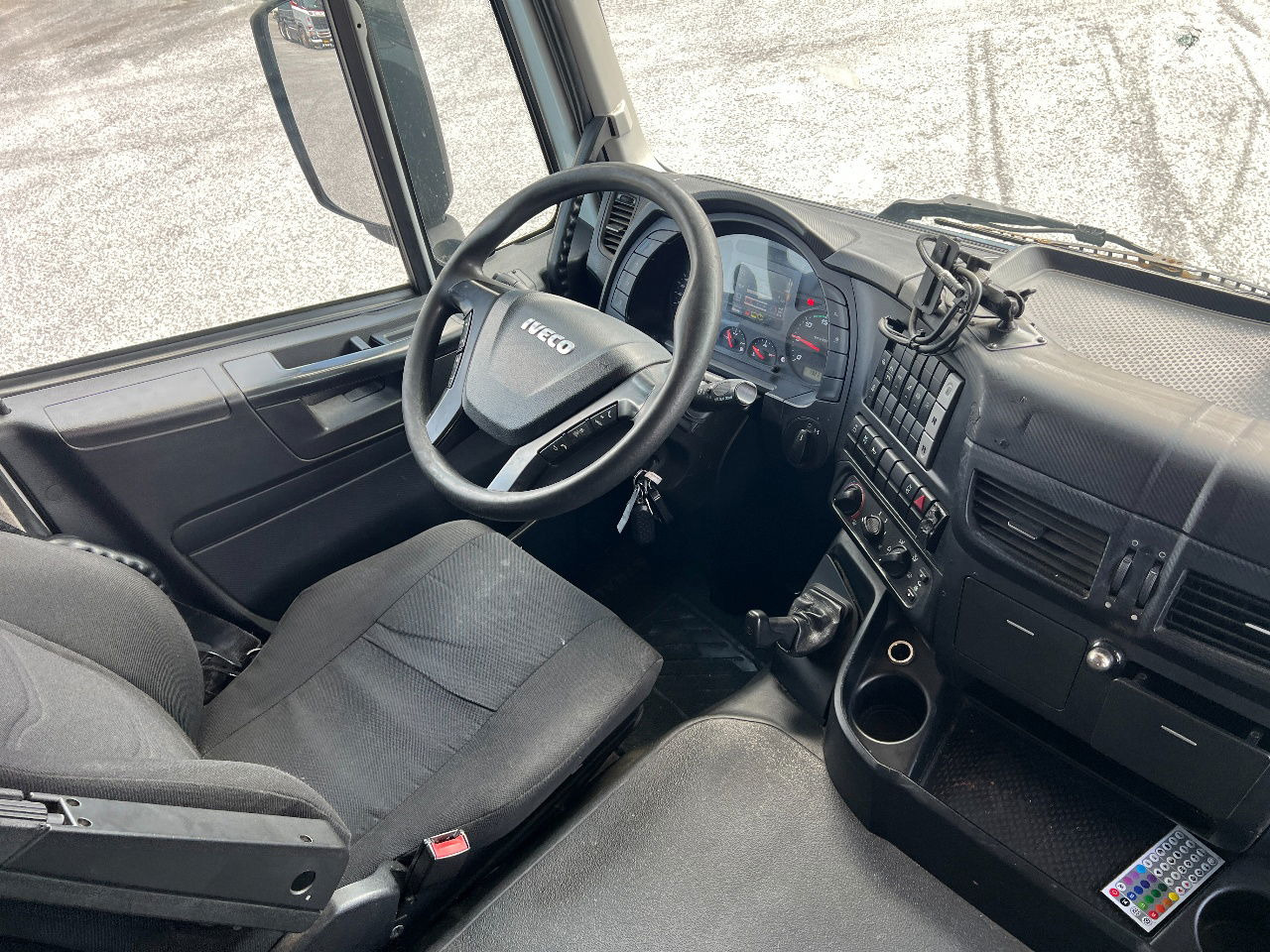 Vilcējs Iveco Stralis 360 Active Time, Euro 6: foto 15
