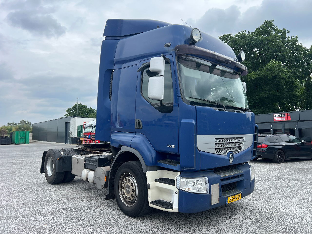 Renault Premium 380 Euro 3, NL Truck - Vilcējs: foto 2 Renault Premium 380 Euro 3, NL Truck - Vilcējs: foto 2
