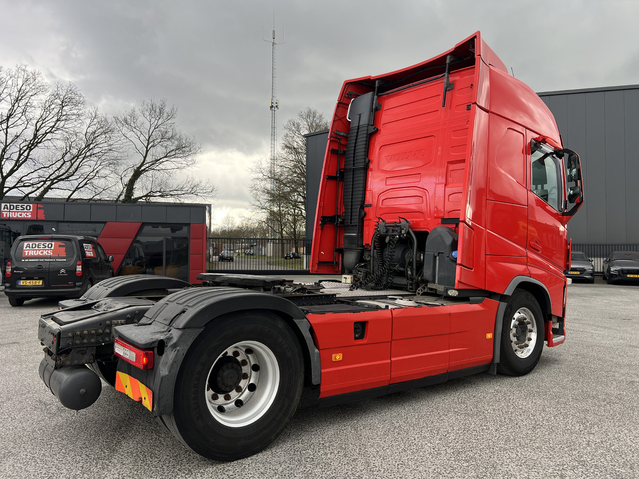 Volvo FH 500 Globe, Hydraulic - Vilcējs: foto 3 Volvo FH 500 Globe, Hydraulic - Vilcējs: foto 3