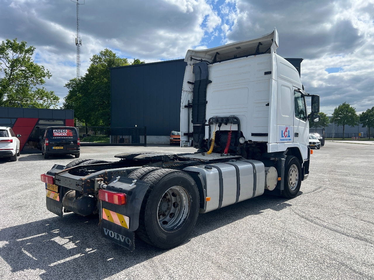 Volvo FM 12.340 Globe, Euro 3 - Vilcējs: foto 3 Volvo FM 12.340 Globe, Euro 3 - Vilcējs: foto 3