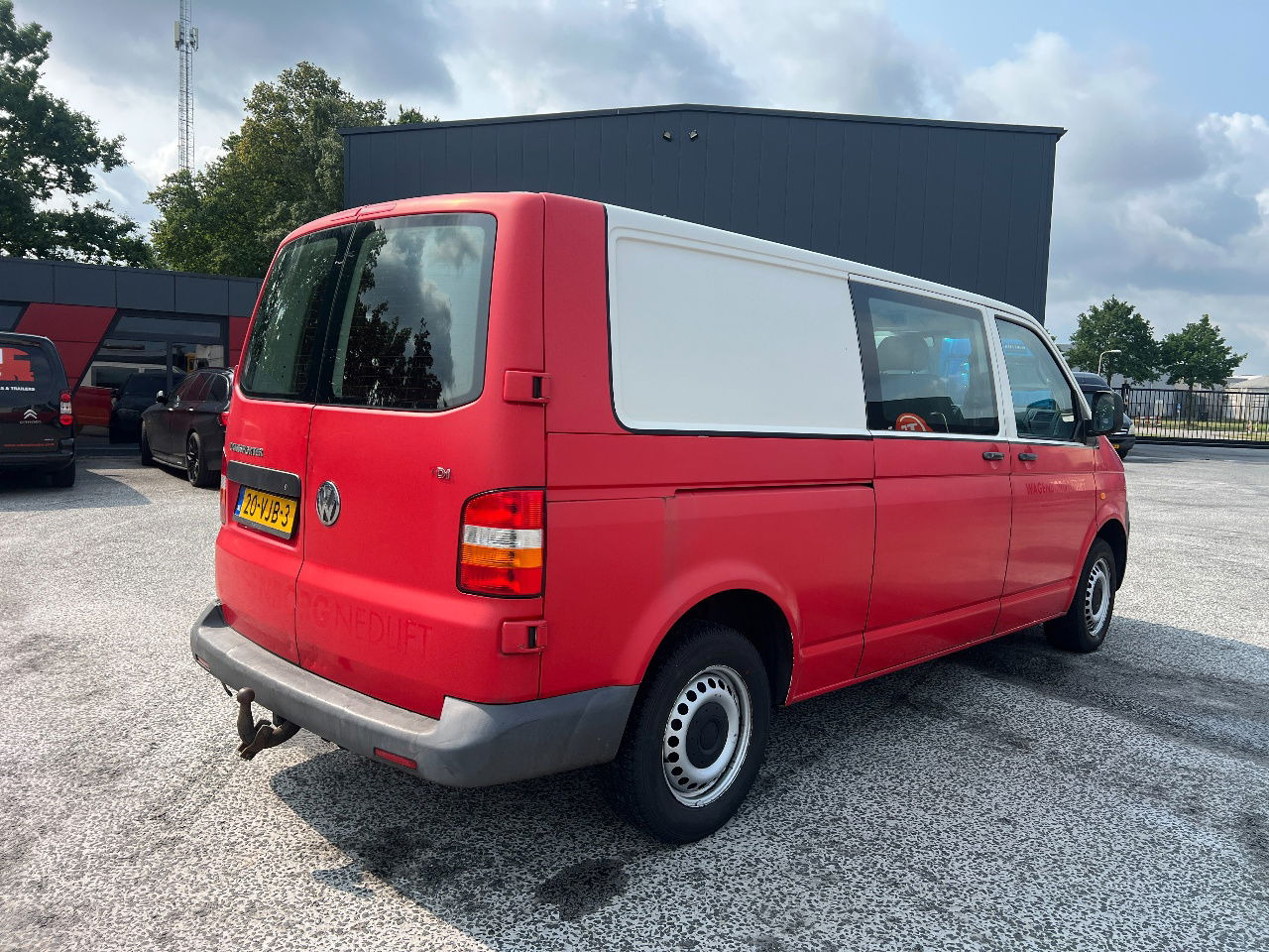 Volkswagen Transporter 2.5 TDI, Klima - Mazs furgons: foto 3 Volkswagen Transporter 2.5 TDI, Klima - Mazs furgons: foto 3