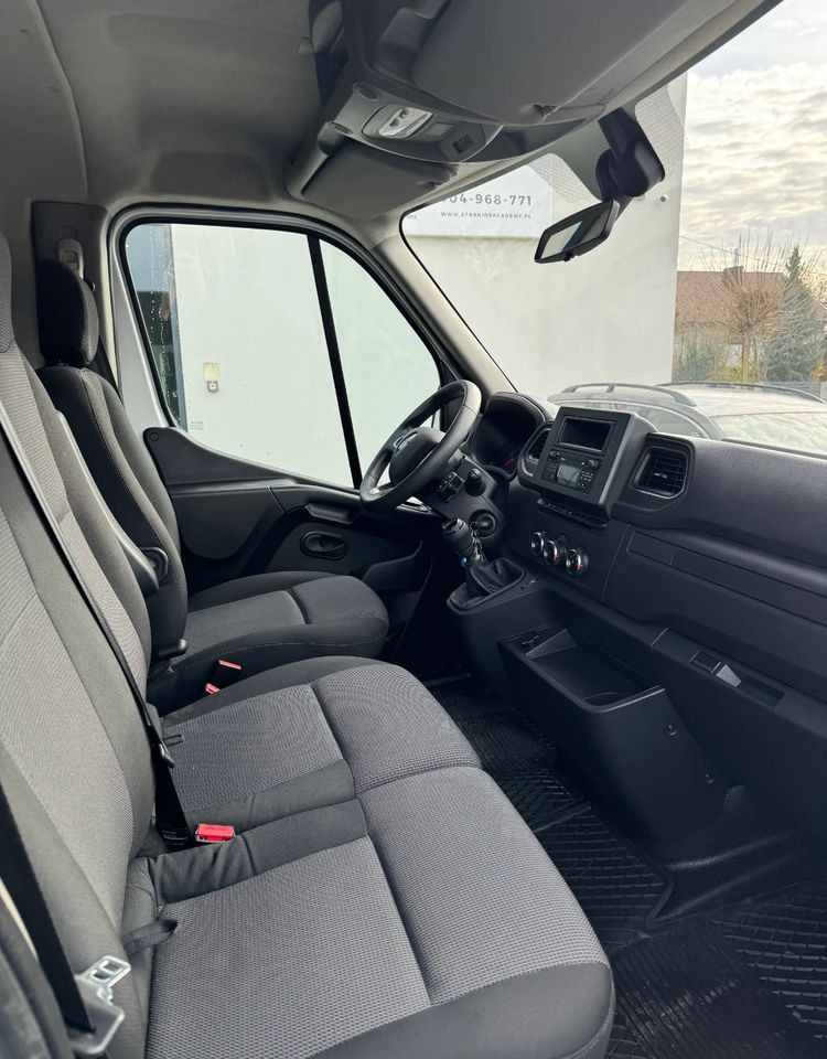 Furgons ar tentu Renault Master: foto 10