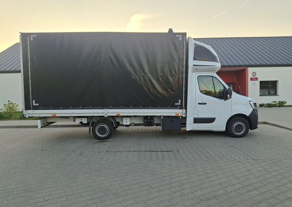 Furgons ar tentu Renault Master: foto 15