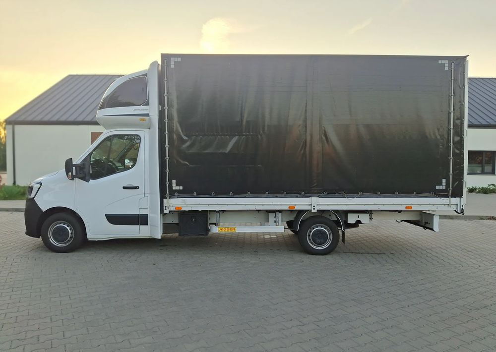 Furgons ar tentu Renault Master: foto 12