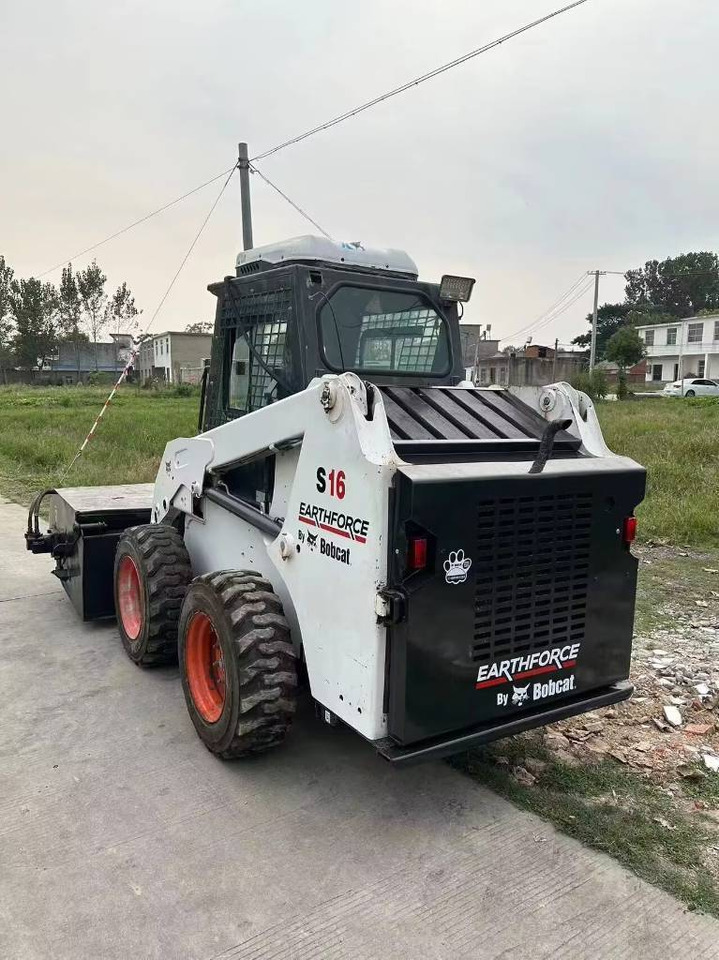 Bobcat S 16 - Kompaktiekrāvējs: foto 4 Bobcat S 16 - Kompaktiekrāvējs: foto 4