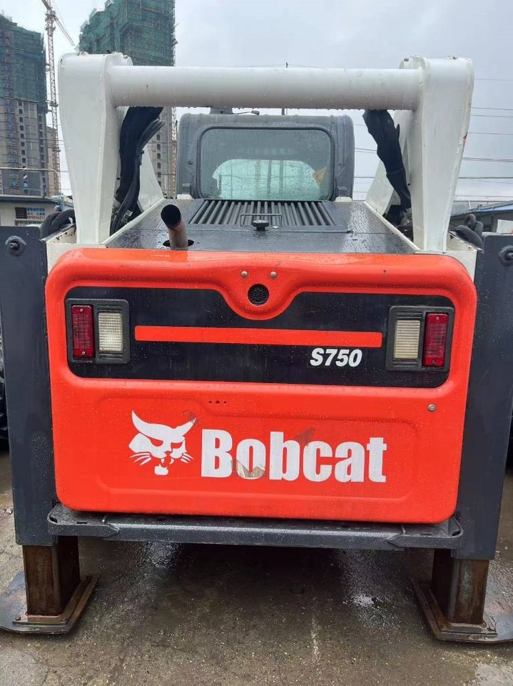 Bobcat S 450 - Kompaktiekrāvējs: foto 4 Bobcat S 450 - Kompaktiekrāvējs: foto 4