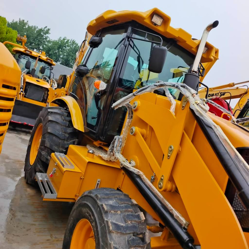 CAT 100% new caterpillar 420 F - Ekskavators-iekrāvējs: foto 2 CAT 100% new caterpillar 420 F - Ekskavators-iekrāvējs: foto 2
