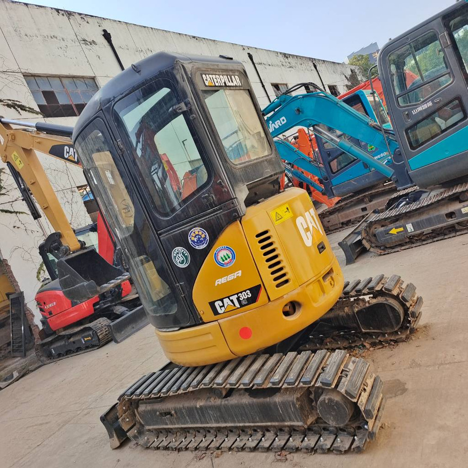 CAT 303 CR - Mini-ekskavators: foto 4 CAT 303 CR - Mini-ekskavators: foto 4