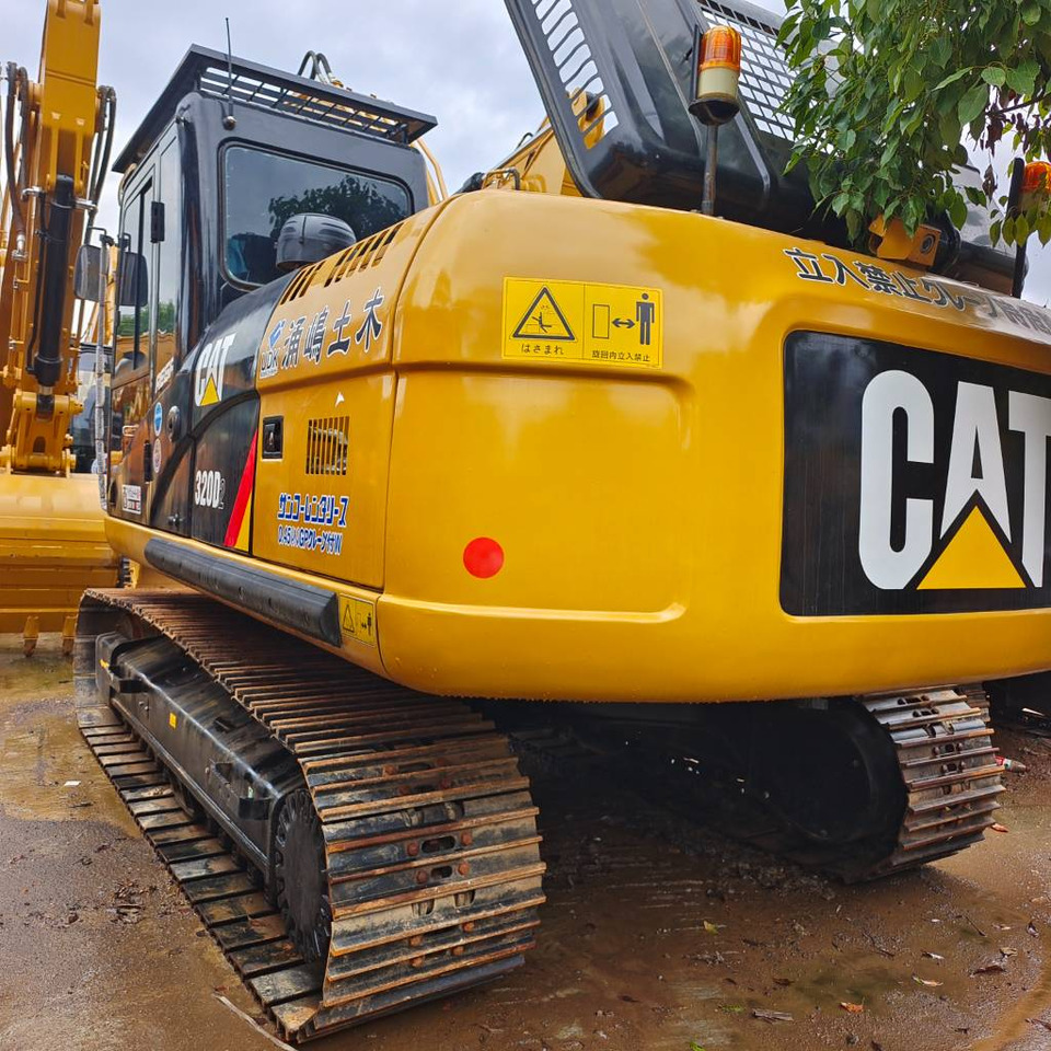CAT 320D2 - Kāpurķēžu ekskavators: foto 4 CAT 320D2 - Kāpurķēžu ekskavators: foto 4