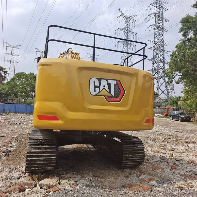Kāpurķēžu ekskavators CAT 320GC: foto 12