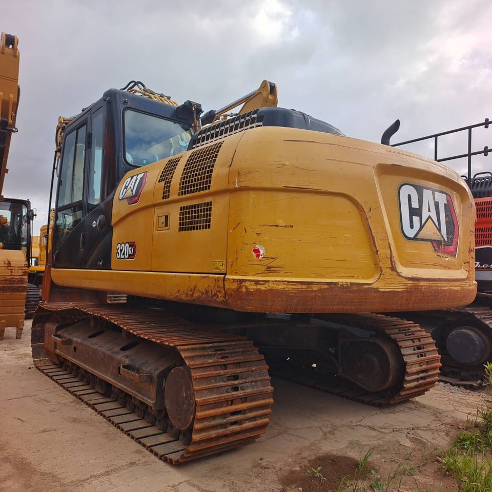 CAT 320GX - Kāpurķēžu ekskavators: foto 1 CAT 320GX - Kāpurķēžu ekskavators: foto 1