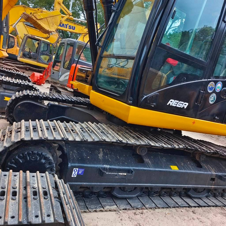 CAT 323 D - Kāpurķēžu ekskavators: foto 2 CAT 323 D - Kāpurķēžu ekskavators: foto 2