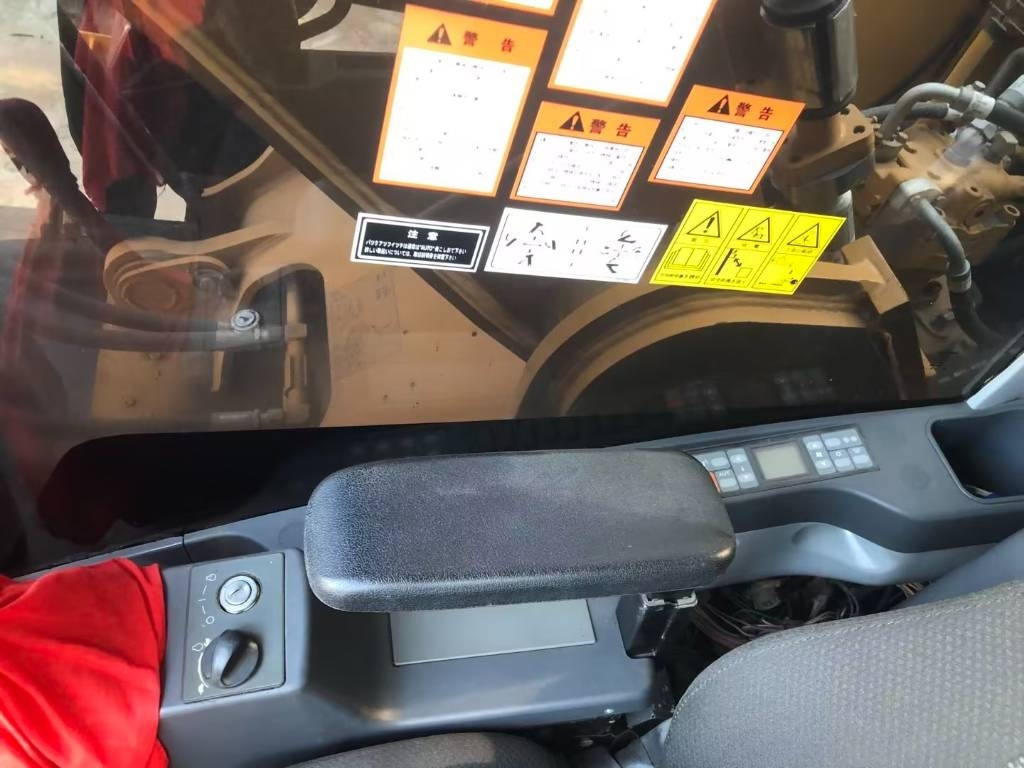 CAT 336 D - Kāpurķēžu ekskavators: foto 5 CAT 336 D - Kāpurķēžu ekskavators: foto 5