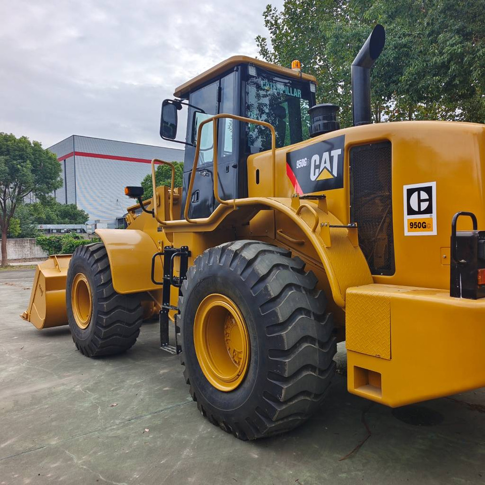CAT 950GC - Riteņu iekrāvējs: foto 4 CAT 950GC - Riteņu iekrāvējs: foto 4