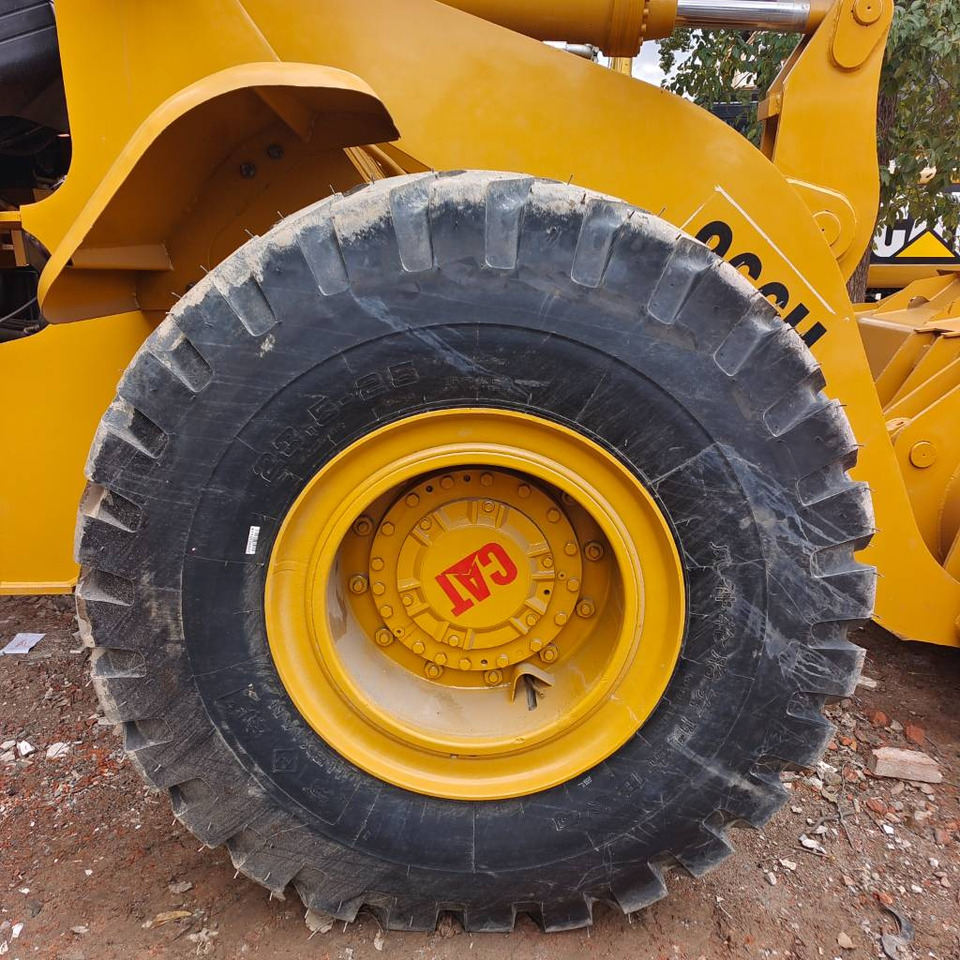 Riteņu iekrāvējs CAT 966 H: foto 8
