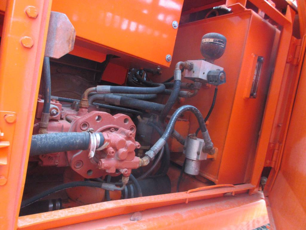 Doosan DH 150 LC-7 - Riteņu ekskavators: foto 5 Doosan DH 150 LC-7 - Riteņu ekskavators: foto 5