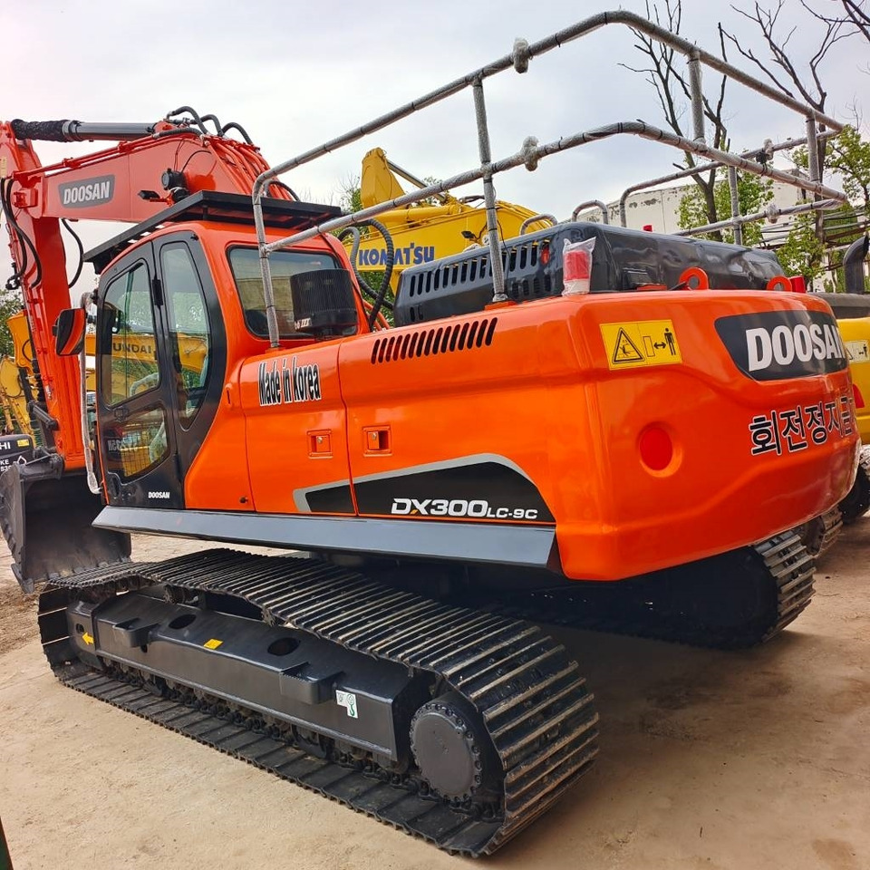 Doosan DX 300 - Kāpurķēžu ekskavators: foto 4 Doosan DX 300 - Kāpurķēžu ekskavators: foto 4