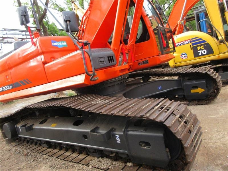 Doosan DX 300 LC-9S - Kāpurķēžu ekskavators: foto 3 Doosan DX 300 LC-9S - Kāpurķēžu ekskavators: foto 3