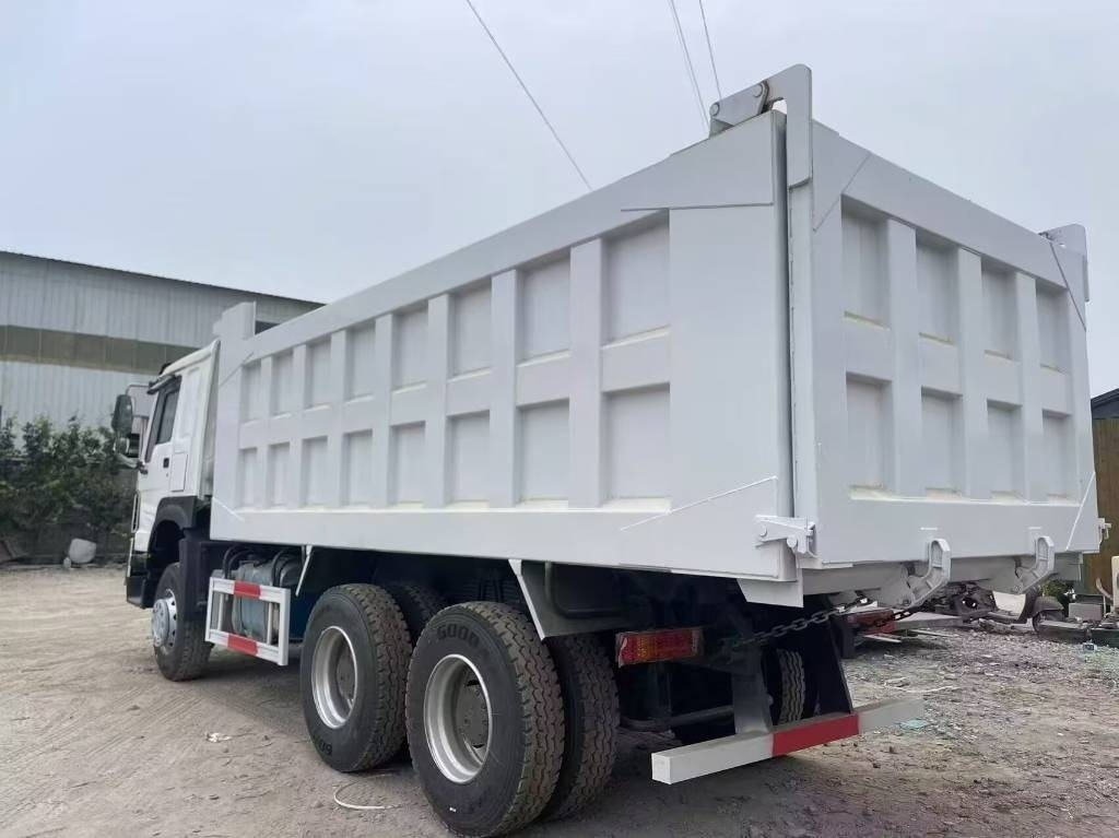 Howo 371 - Kāpurķēžu ekskavators: foto 4 Howo 371 - Kāpurķēžu ekskavators: foto 4